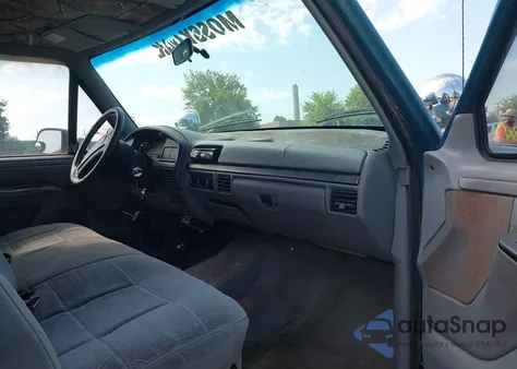 1995 Ford F250 z USA, uszkodzony, nr VIN 2FTHF26H5SCA01781